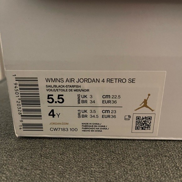 Women’s Retro 4 Starfish Jordans - Picture 5 of 6